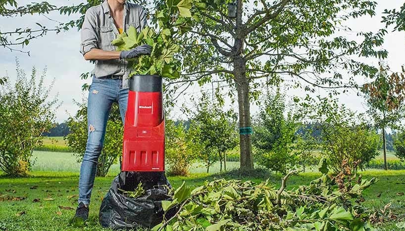 Comment revaloriser les végétaux broyés de son jardin ?